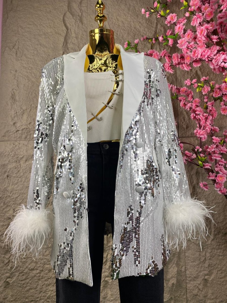 BLAZER LARGO DE LENTEJUELAS Y PLUMAS PLATA - Imagen 3